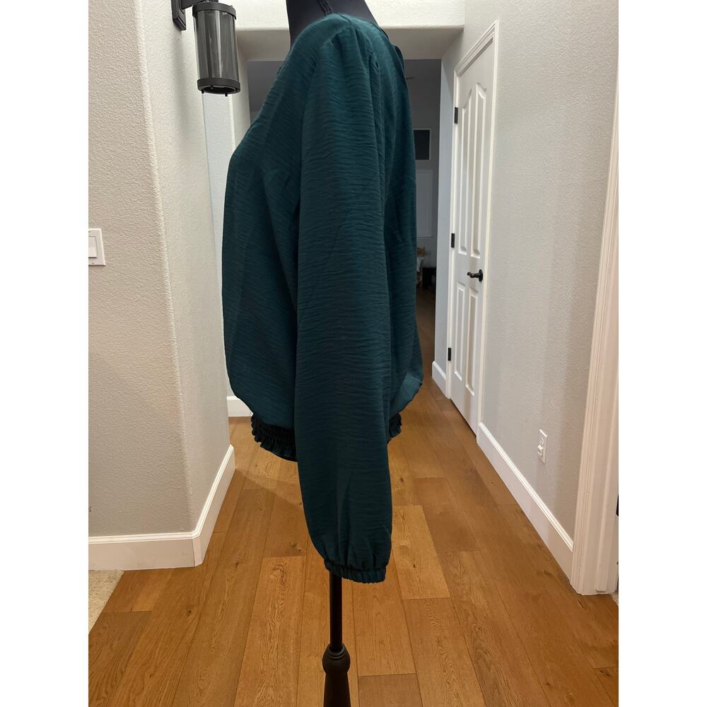 Nine Britton Ina Chiffon Smocked Bottom‎ Blouse Dark Green Floral Career Large - Picture 8 of 9